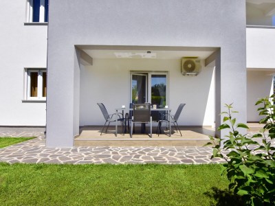 Apartment Two bedroom apartment with terrace Čepljani, Umag A-23565-a - Outdoor photo 42