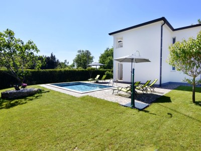 Apartment Two bedroom apartment with terrace Čepljani, Umag A-23565-b - Outdoor photo 8