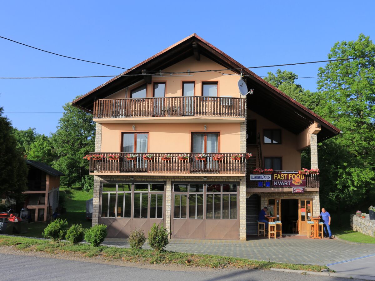 Apartment Studio flat with air-conditioning Donje Taborište, Plitvice AS-17486-a