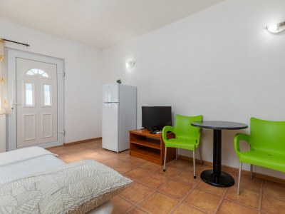 Apartment One bedroom apartment with balcony Podaca, Makarska A-6050-e - Outdoor photo 12