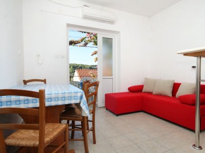 Apartment Two bedroom apartment with terrace and sea view Lumbarda, Korčula A-9262-a - Outdoor photo 11