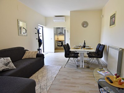 Apartment One bedroom apartment with terrace Savudrija, Umag A-22559-b in Savudrija - Apartment
