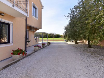 Apartment One bedroom apartment with terrace Savudrija, Umag A-22559-b - Outdoor photo 5