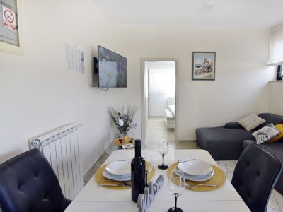 Apartment One bedroom apartment with terrace Savudrija, Umag A-22559-b - Outdoor photo 7