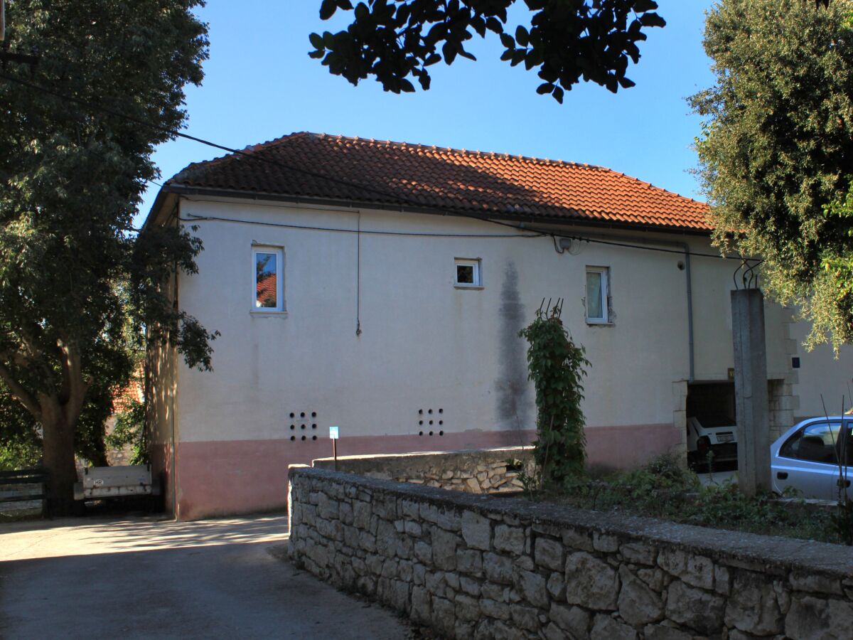 Apartment Two bedroom apartment with air-conditioning Lumbarda, Korčula A-9262-b - Outdoor photo 3