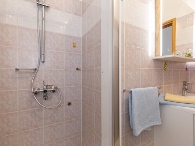 Apartment One bedroom apartment near beach Čižići, Krk A-20433-b - Outdoor photo 13