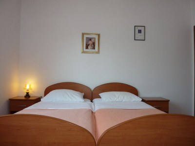 Apartment Comfortable and spacious apartment with terrace and sea view Nin, Zadar A-6153-a - Outdoor photo 25