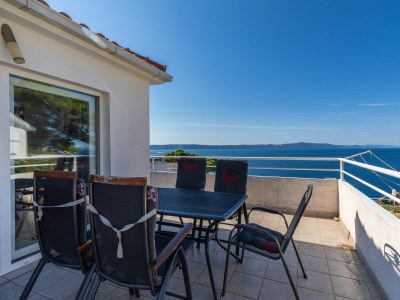 Apartment One bedroom apartment with terrace and sea view Igrane, Makarska A-22690-a in Igrane - Apartment