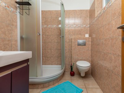 Apartment One bedroom apartment with terrace and sea view Igrane, Makarska A-22690-a - Outdoor photo 20