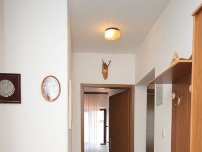 Apartment Four-bedroom apartment with terrace and sea view Mali Lošinj, Lošinj A-7978-b - Outdoor photo 35