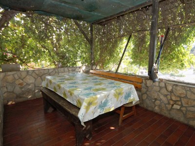 Apartment Two bedroom apartment near beach Zavalatica, Korčula A-9315-a - Outdoor photo 7