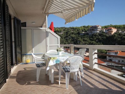 Apartment Two bedroom apartment near beach Zavalatica, Korčula A-9315-a - Outdoor photo 32