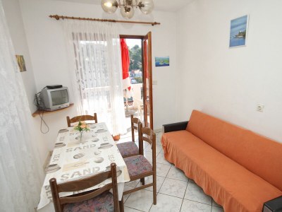 Apartment Two bedroom apartment near beach Zavalatica, Korčula A-9315-b - Outdoor photo 18