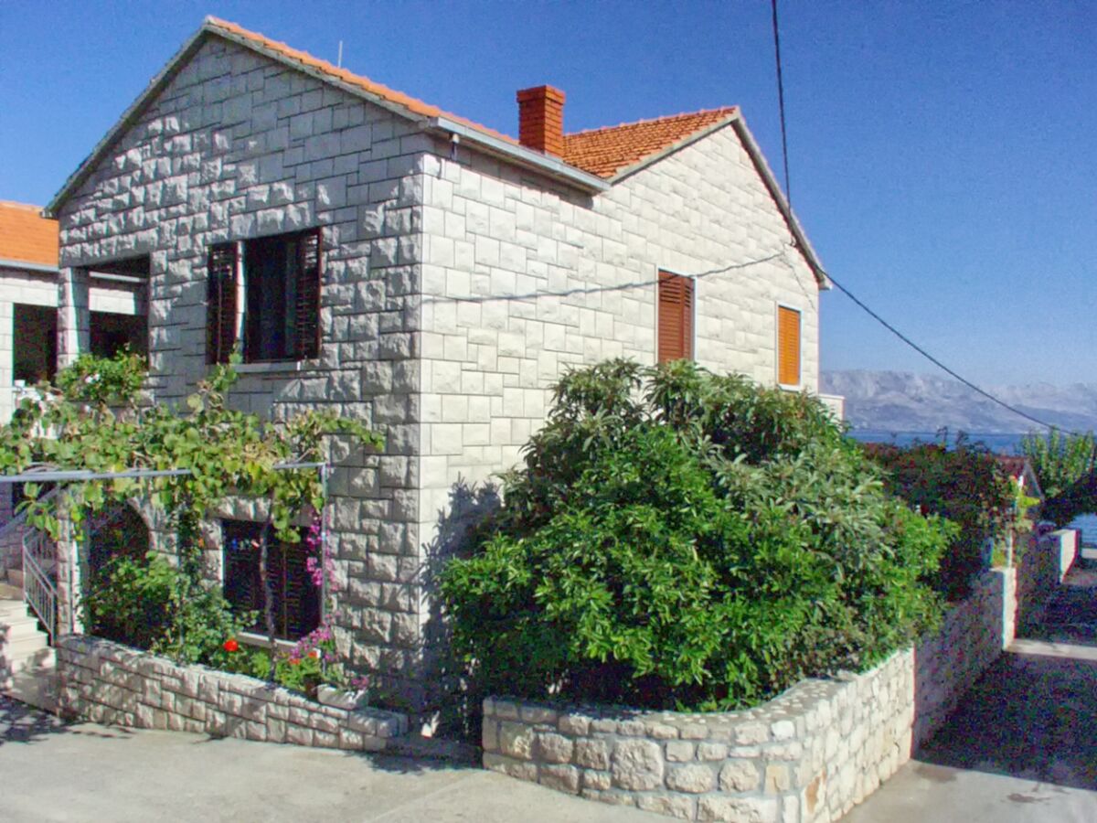 Apartment Studio flat with terrace Postira, Brač AS-9241-a