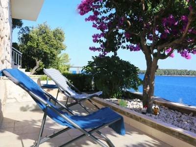 Apartment Two bedroom apartment near beach Prižba, Korčula A-9255-b - Outdoor photo 6