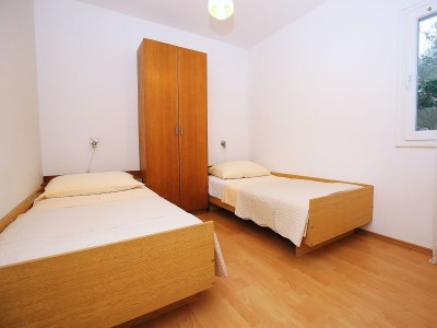 Apartment Two bedroom apartment near beach Prižba, Korčula A-9255-b - Outdoor photo 17