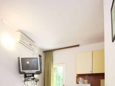 Apartment One bedroom apartment with terrace Orebić, Pelješac A-10075-c - Outdoor photo 11