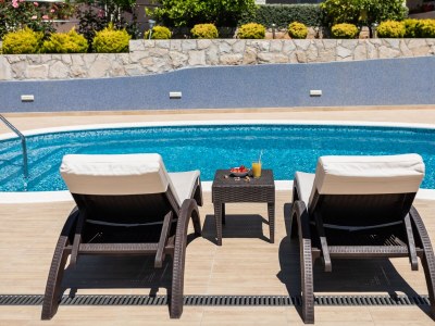 Apartment Two bedroom apartment near beach Prižba, Korčula A-10056-c - Outdoor photo 12