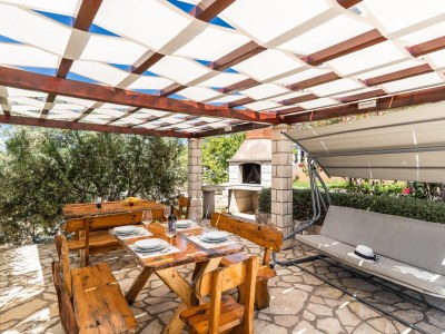 Apartment Two bedroom apartment near beach Prižba, Korčula A-10056-c - Outdoor photo 16