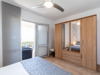 Apartment Two bedroom apartment near beach Prižba, Korčula A-10056-c - Outdoor photo 32