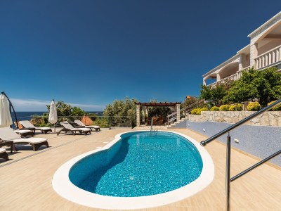 Apartment Two bedroom apartment near beach Prižba, Korčula A-10056-d - Outdoor photo 3