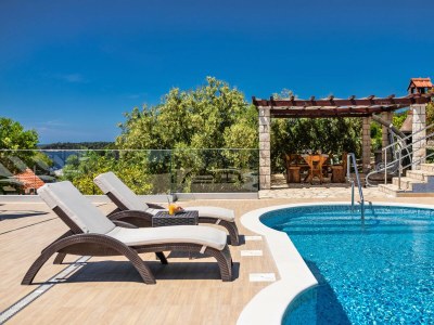 Apartment Two bedroom apartment near beach Prižba, Korčula A-10056-d - Outdoor photo 15