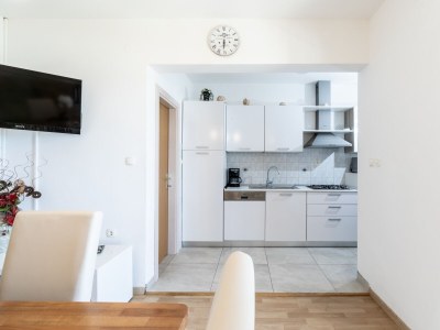 Apartment Two bedroom apartment near beach Prižba, Korčula A-10056-d - Outdoor photo 31