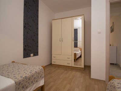 Apartment Two bedroom apartment near beach Prižba, Korčula A-10056-d - Outdoor photo 37