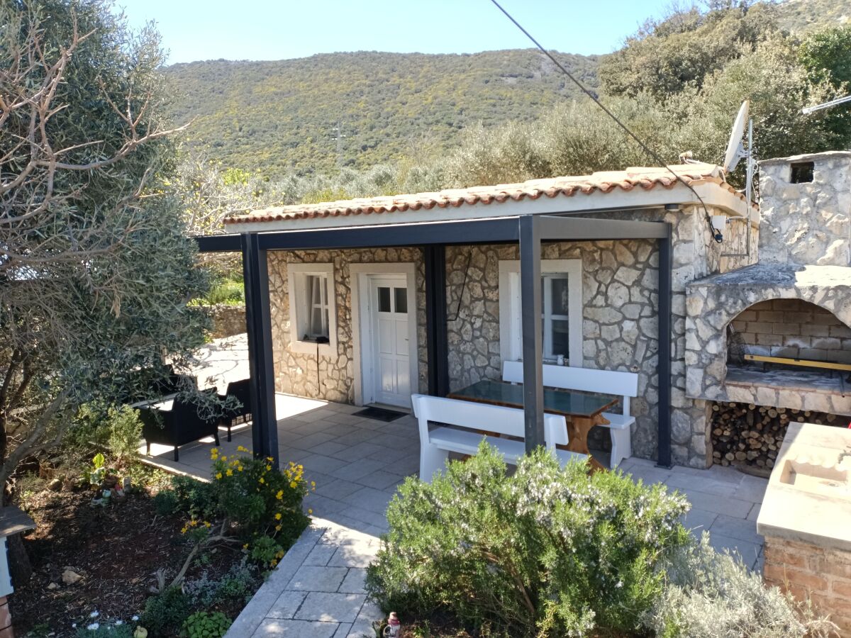 Holiday house Two bedroom house with terrace and sea view Sveti Jakov, Lošinj K-24017 - Outdoor photo 4