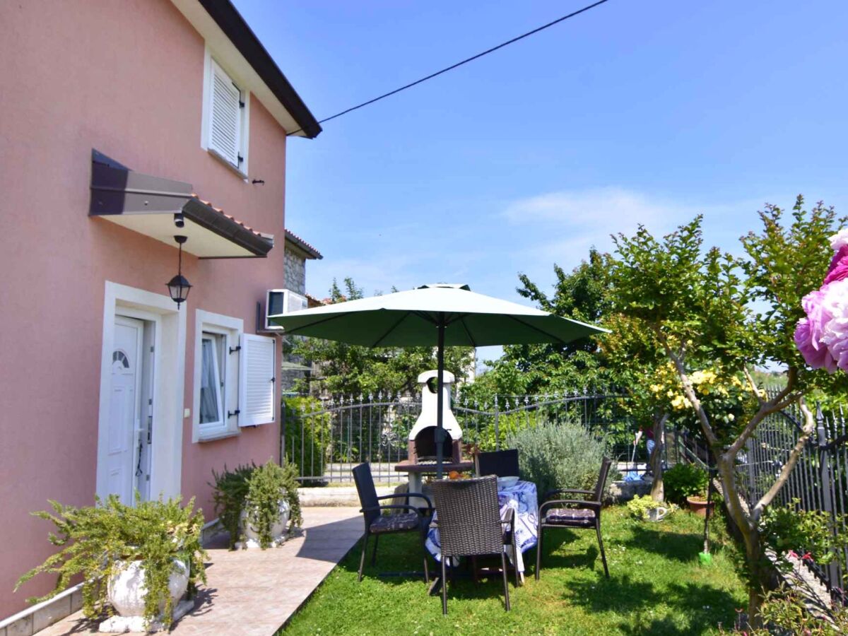 Apartment One bedroom apartment with terrace Đuba, Umag A-22548-b