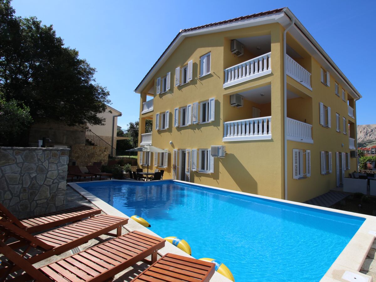 Apartment Two bedroom apartment with terrace Baška, Krk A-18733-b - Outdoor photo 2