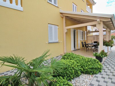 Apartment Two bedroom apartment with terrace Baška, Krk A-18733-c - Outdoor photo 20