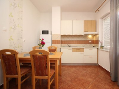 Apartment Two bedroom apartment with terrace Baška, Krk A-18775-d - Outdoor photo 8