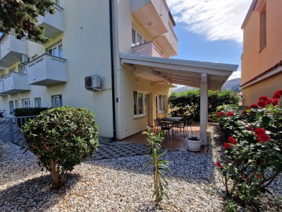 Apartment Two bedroom apartment with terrace Baška, Krk A-18775-d - Outdoor photo 16