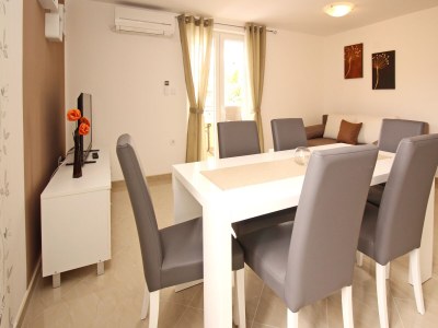 Apartment Two bedroom apartment with balcony Baška, Krk A-18780-d - Outdoor photo 9