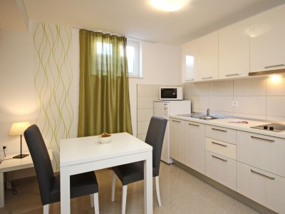 Apartment Studio flat with air-conditioning Baška, Krk AS-18785-a - Outdoor photo 10