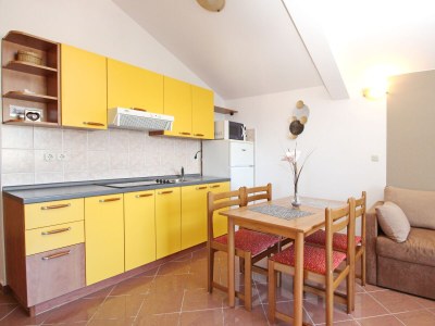 Apartment Two bedroom apartment with balcony and sea view Baška, Krk A-18794-a - Outdoor photo 5