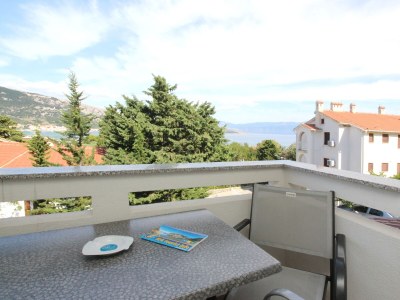 Apartment Two bedroom apartment with balcony and sea view Baška, Krk A-18794-c - Outdoor photo 11