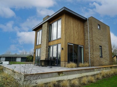 Holiday house Vakantiepark Aan de Maas - Pavilion l'etage 10 - Outdoor photo 2