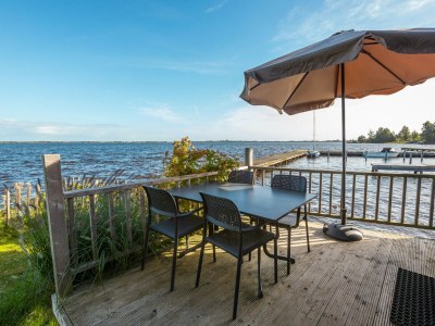 Bungalow Vakantiepark Wiedense meren - Tinyhouse havenzicht - Environment photo 10