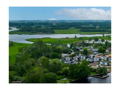 Bungalow Vakantiepark Wiedense meren - Tinyhouse havenzicht - Outdoor photo 15