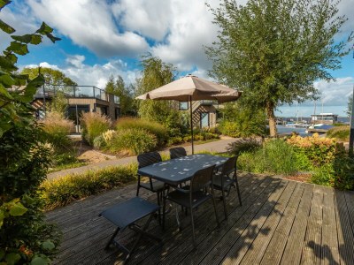 Bungalow Vakantiepark Wiedense meren - Rietland Lodge | 4 p - Outdoor photo 6