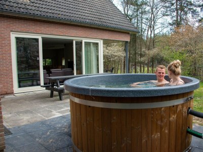 Chalet Vakantiepark De Wiltzangh - Familiehuis Wellness in Ruinen - Chalet
