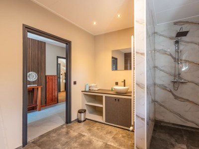 Chalet Vakantiepark De Wiltzangh - De Havezate Wellness - Features photo 21