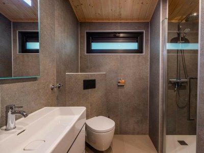 Chalet Vakantiepark De Wiltzangh - Esborg Lodge Hottub 6 - Features photo 15