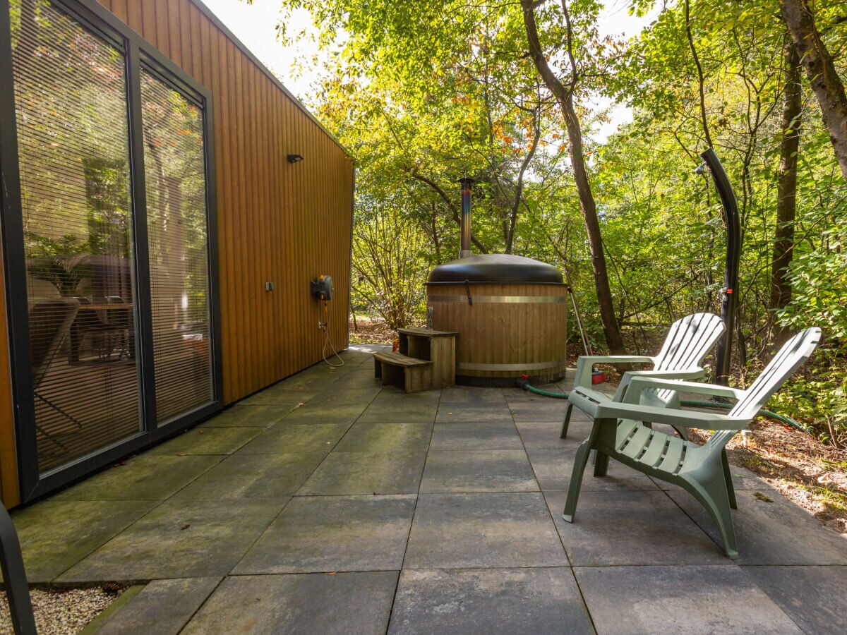 Chalet Vakantiepark De Wiltzangh - Heideborg Lodge Hottub - Outdoor photo 4