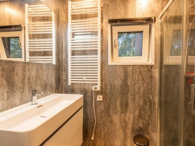 Chalet Vakantiepark De Wiltzangh - Heideborg Lodge Hottub - Features photo 14