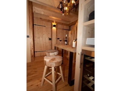 Chalet Mountain Hideaway - Features photo 9