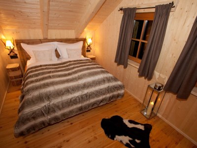 Chalet Mountain Hideaway - Features photo 10