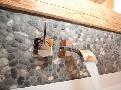 Chalet Mountain Hideaway - Features photo 12